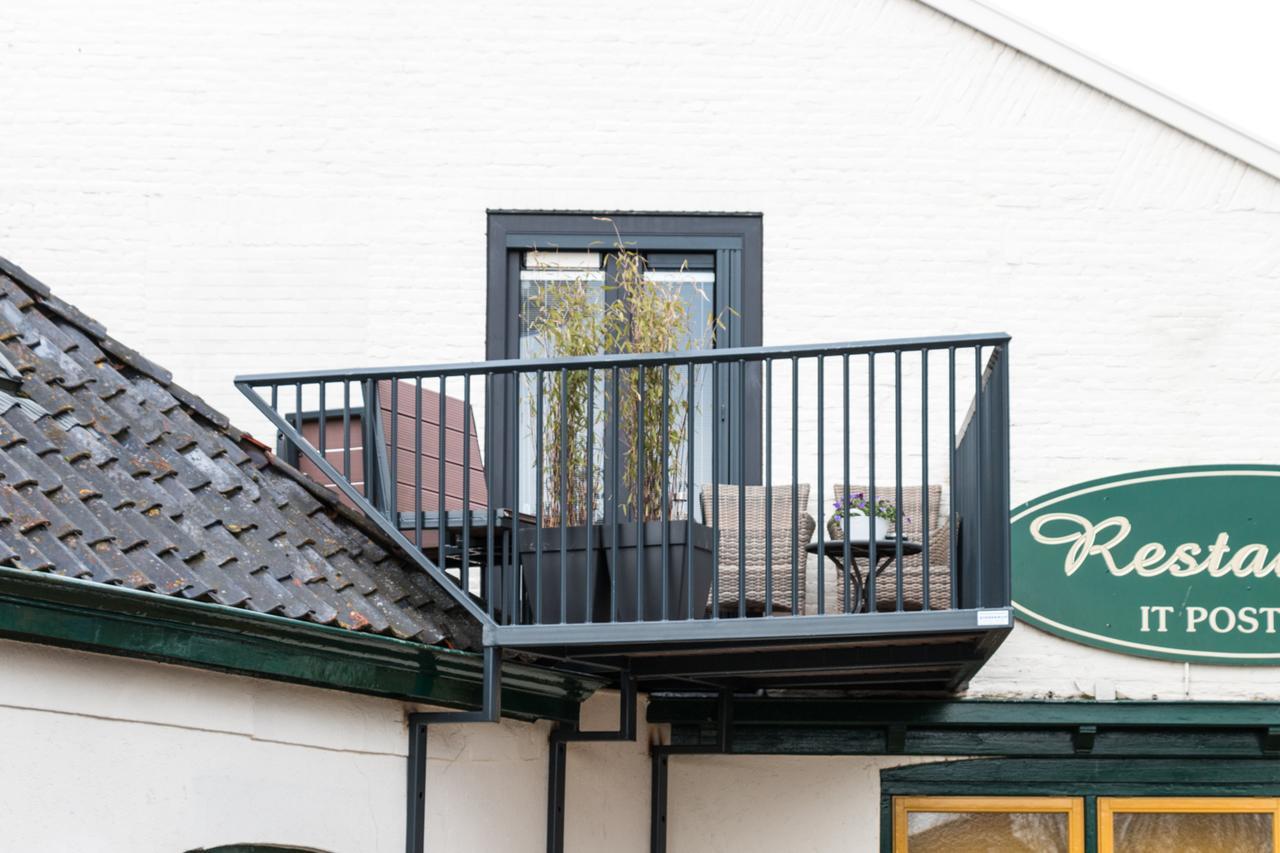 Hotel Restaurant It Posthus Birdaard Exterior photo